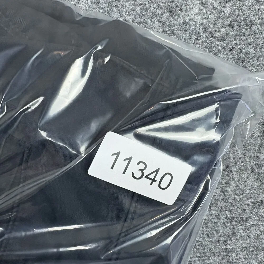 Uniqlo Shorts Mens Size 36  Black Chino Casual Preppy